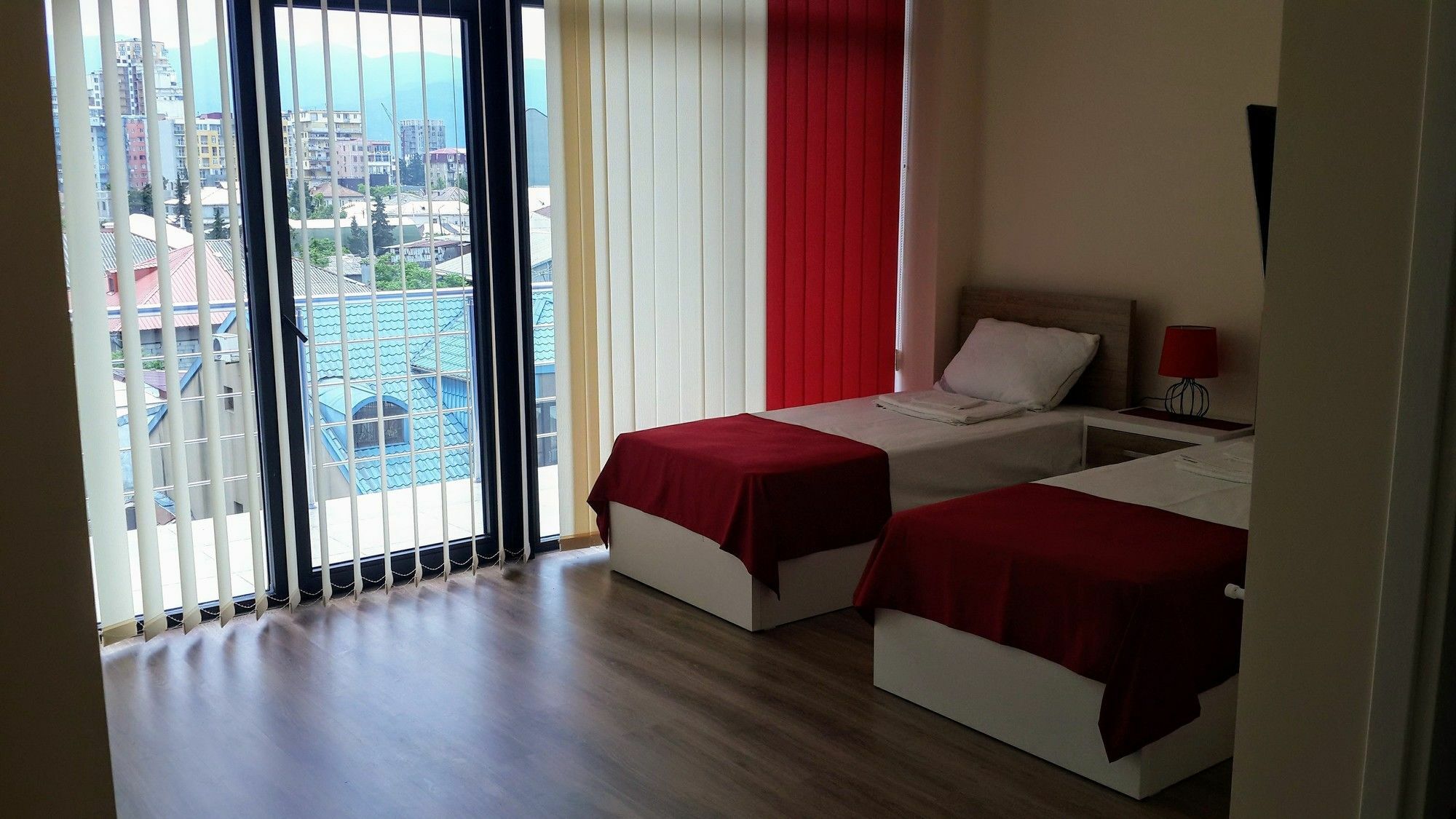 באטומי Blossom Hotel מראה חיצוני תמונה
